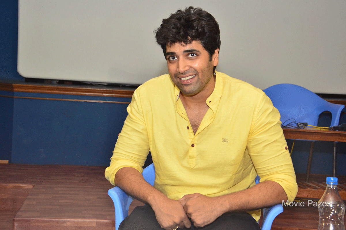 adivi-sesh-stills-at-ami-thumi-interview